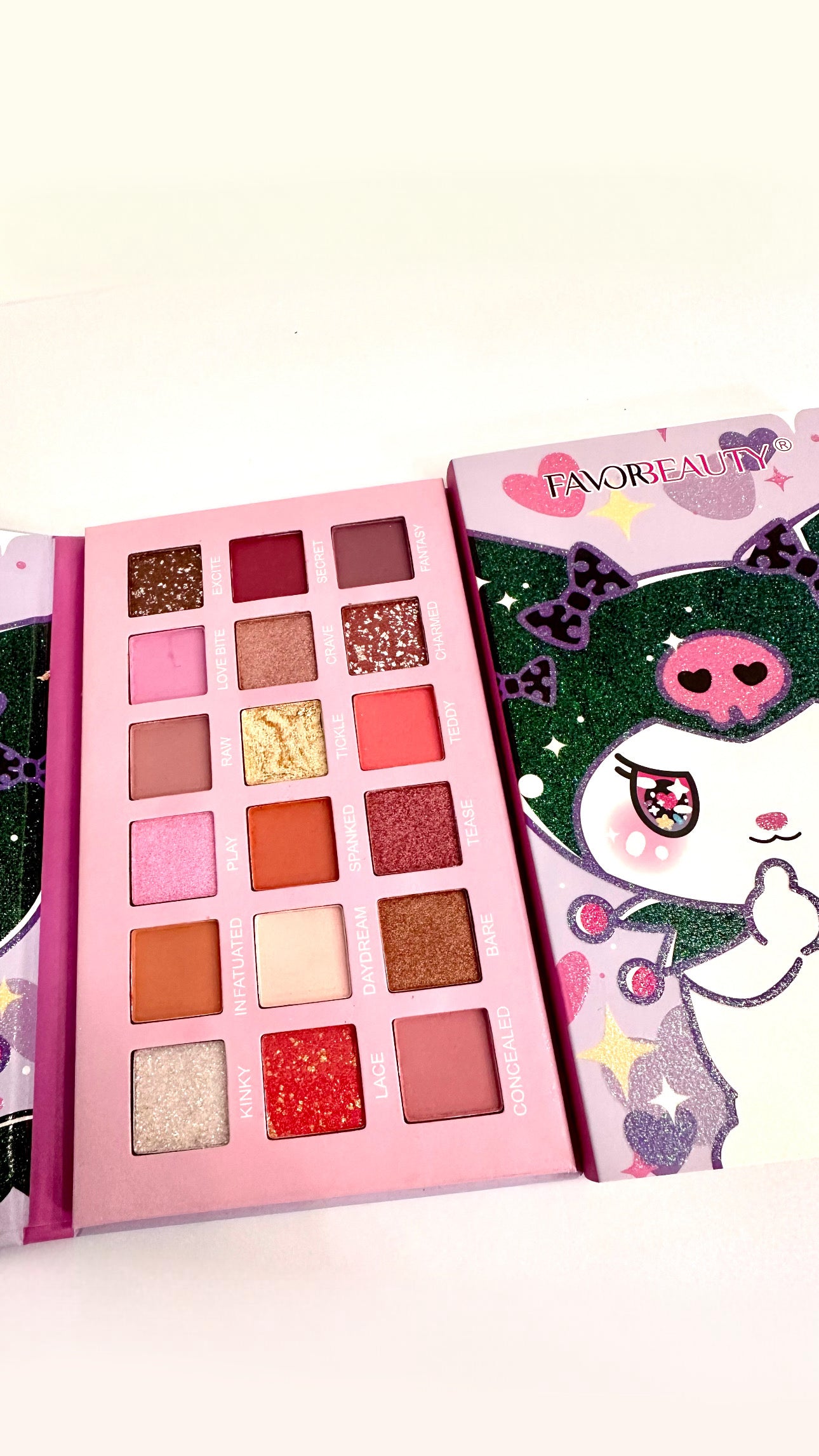 Paleta de sombras kuromi